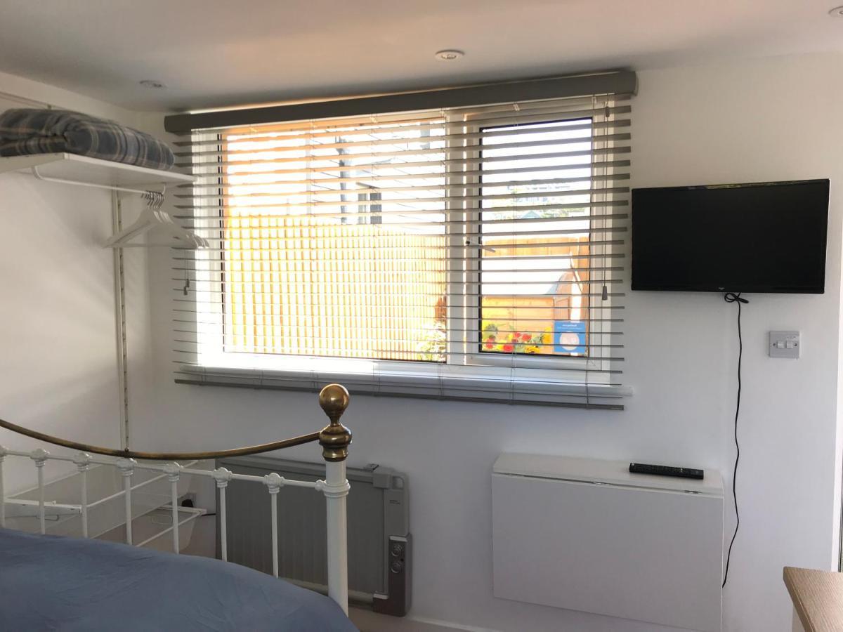 Flat Rocks, With Parking, 100M From Beach Perranporth Exterior foto