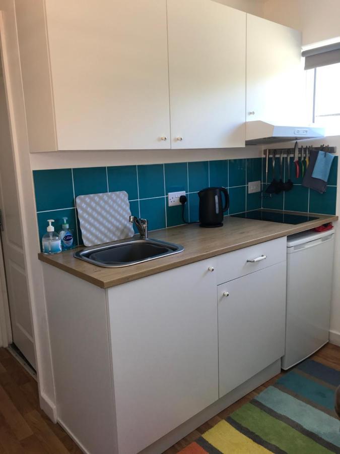 Flat Rocks, With Parking, 100M From Beach Perranporth Exterior foto