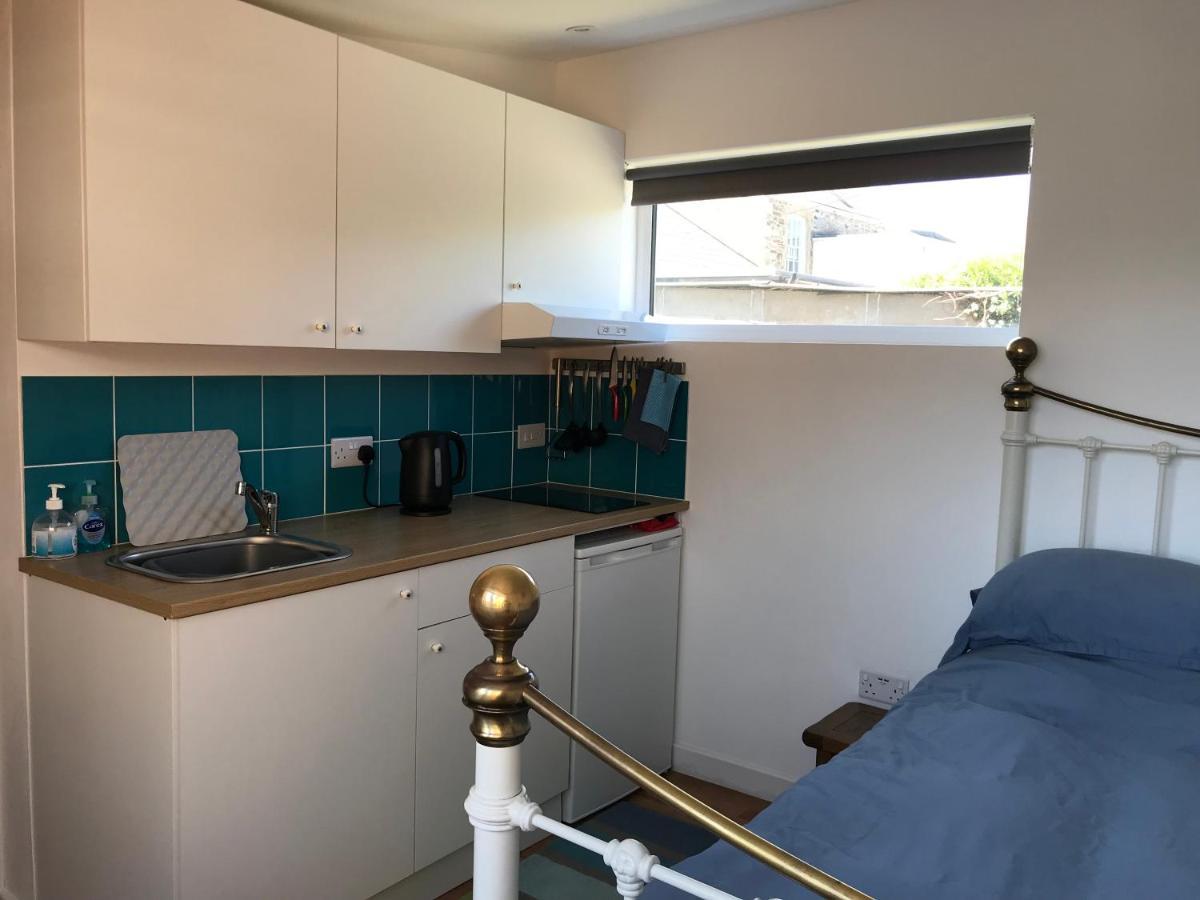 Flat Rocks, With Parking, 100M From Beach Perranporth Exterior foto
